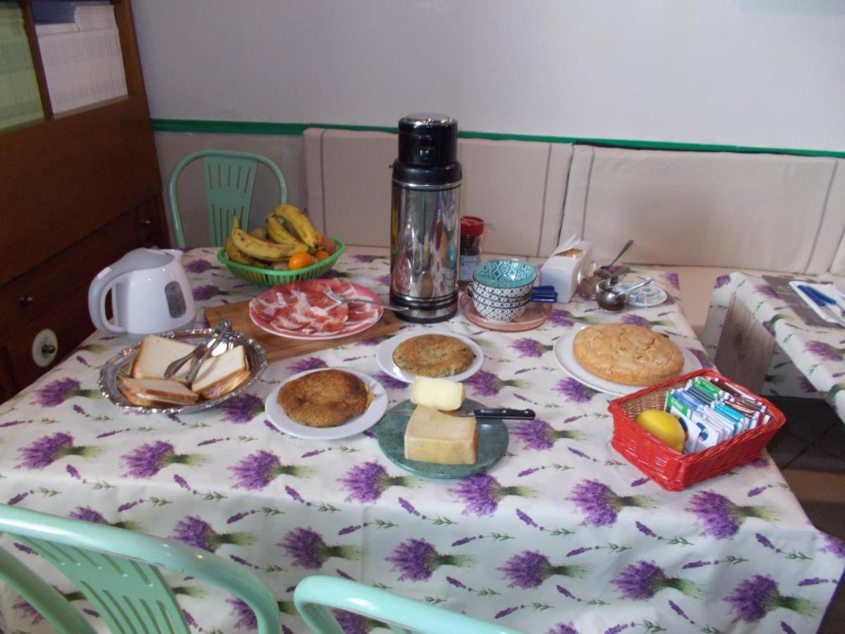 La Vecchia Locanda Castelnuovo di Val di Cecina Exteriör bild